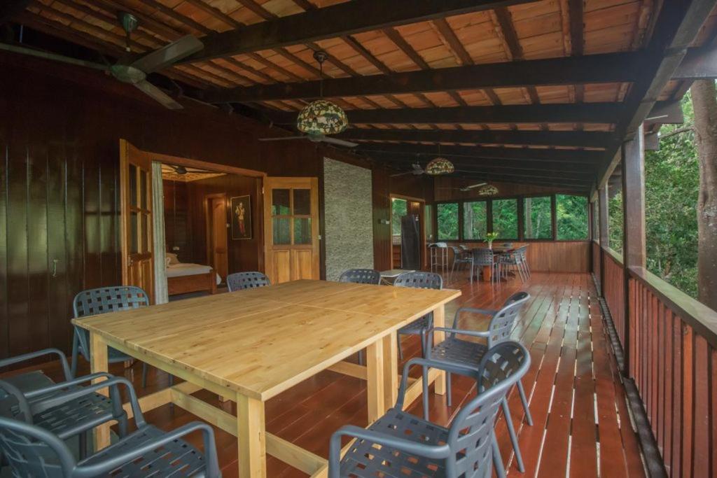 De Serenity - Exclusive Jungle Retreat Σερεμπάν Εξωτερικό φωτογραφία