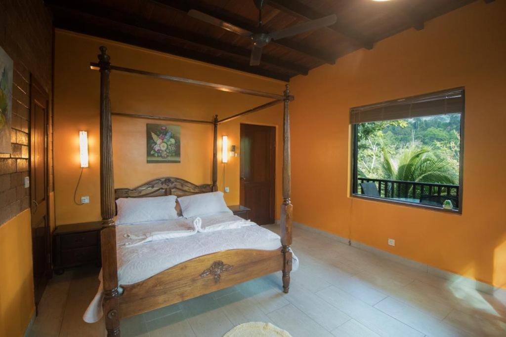 De Serenity - Exclusive Jungle Retreat Σερεμπάν Δωμάτιο φωτογραφία